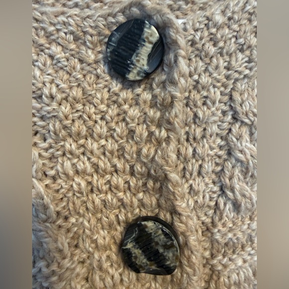 Blarney Woolen Mills brown Cable Knit Cardigan - Picture 6 of 7